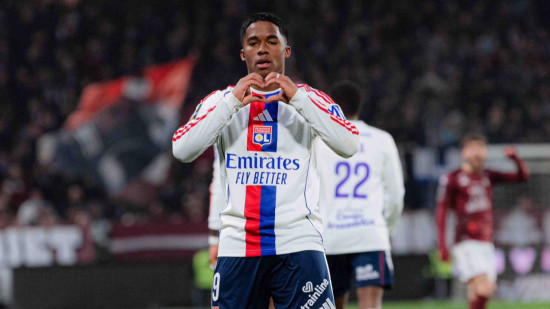 Un tripl&eacute; d'Endrick &agrave; Metz et l'OL garde un oeil sur le podium