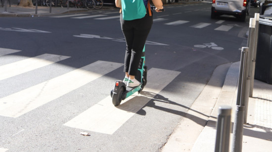 Lyon : un homme chute de sa trottinette et se blesse gri&egrave;vement
