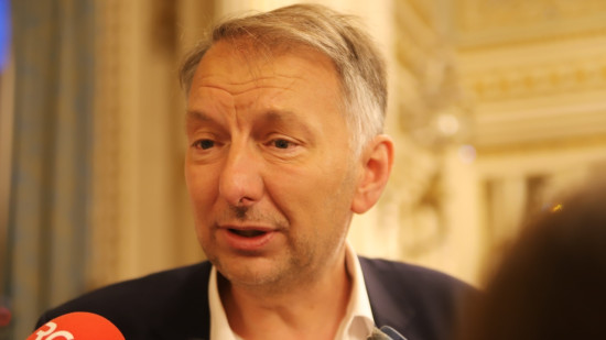 Vacances d&rsquo;&eacute;t&eacute; menac&eacute;es dans les quartiers lyonnais : la M&eacute;tropole alerte sur une coupe de 75% des cr&eacute;dits