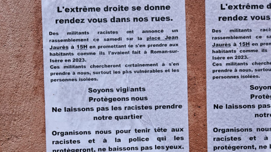 "Ne laissons pas les racistes prendre notre quartier" : collage massif de l'ultragauche contre la marche pour Quentin de samedi &agrave; Lyon