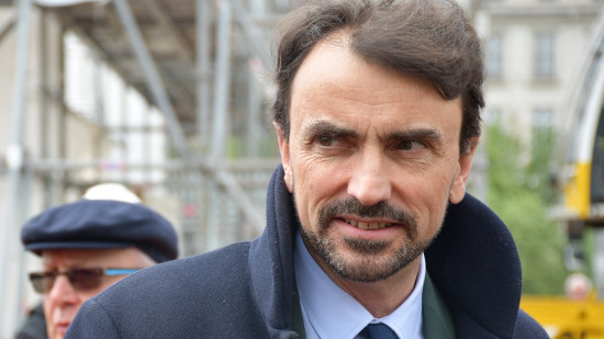 Gr&eacute;gory Doucet refuse d'afficher le portrait de Quentin sur la mairie : "Il ne me semble pas repr&eacute;senter l'histoire humaniste de Lyon"