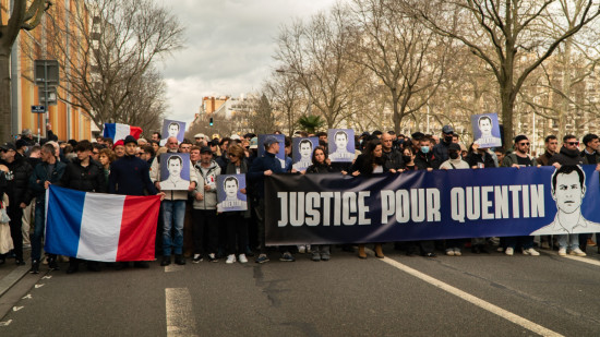 Plus de 3200 participants &agrave; la marche pour Quentin Deranque &agrave; Lyon : "Antifas assassins, LFI complice"