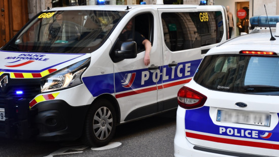 Villeurbanne : des coups de feu tir&eacute;s en plein apr&egrave;s-midi, le quartier boucl&eacute; par la police