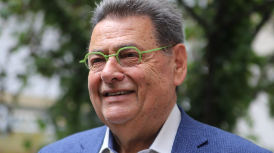 Municipales &agrave; Villeurbanne : Jean-Paul Bret attaque Jean-Luc M&eacute;lenchon et appelle &agrave; un "rempart"