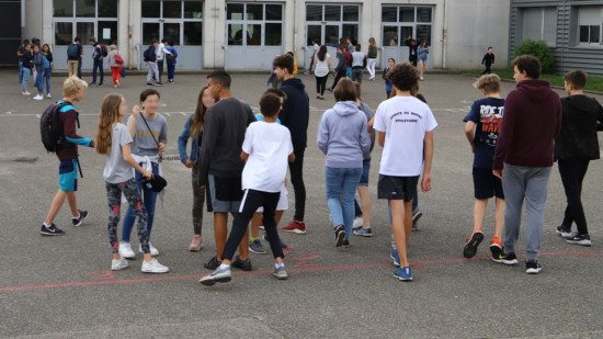 Trois personnels d'un coll&egrave;ge bless&eacute;s lors d'une bagarre entre adolescentes : les cours annul&eacute;s &agrave; Paul-Vallon