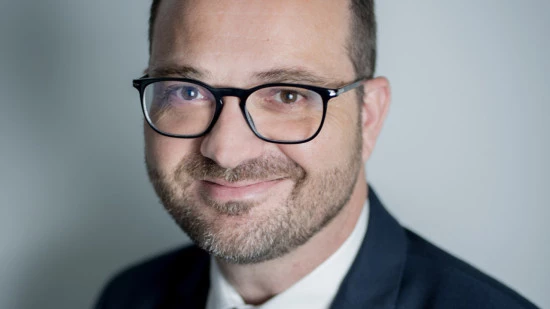 S&eacute;bastien Arcos &eacute;lu maire de Charbonni&egrave;res-les-Bains