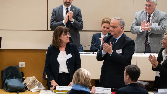 V&eacute;ronique Sarselli nouvelle pr&eacute;sidente de la M&eacute;tropole de Lyon : revivez son &eacute;lection