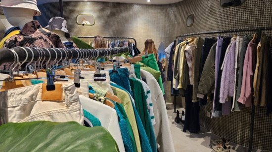 Cette boutique de v&ecirc;tements s&rsquo;installe sur les toits de Lyon le temps d&rsquo;un week-end