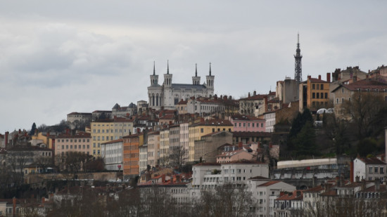 De 27&deg;C &agrave; 10&deg;C : chute spectaculaire des temp&eacute;ratures ce week-end &agrave; Lyon