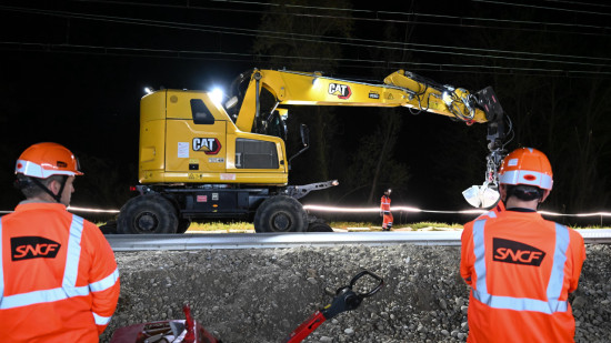 Pr&egrave;s de Lyon : la gare de Cr&eacute;pieux-la-Pape en travaux pour accueillir des trains plus longs
