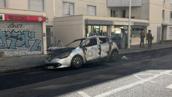 Une voiture incendi&eacute;e, des militaires d&eacute;ploy&eacute;s : que s'est-il pass&eacute; cette nuit &agrave; Lyon ?