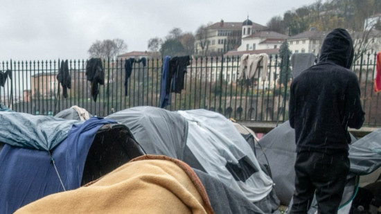 "Une situation inacceptable" : des mineurs isol&eacute;s contraints de quitter l&rsquo;&eacute;glise Saint-Polycarpe &agrave; Lyon