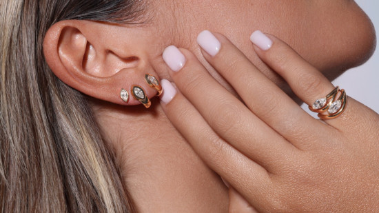 Pr&eacute;sente au Festival de Cannes, cette marque lyonnaise de joaillerie imagine une collection avec une c&eacute;l&egrave;bre influenceuse