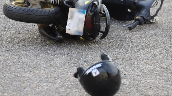 Rhône : un rassemblement auto vire au drame, deux motards en urgence absolue Rhône : un rassemblement auto vire au drame, deux motards en urgence absolue