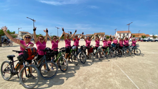 Touch&eacute;es par le cancer, elles se lancent le d&eacute;fi de relier Lyon aux Saintes-Maries-de-la-Mer &agrave; v&eacute;lo