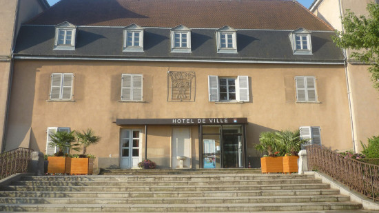 Saint-Bonnet-de-Mure : la Chambre r&eacute;gionale des comptes salue une situation financi&egrave;re "particuli&egrave;rement favorable"