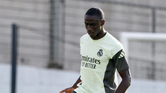 Ses chiens avaient attaqu&eacute; des passants : l'ancien joueur de l'OL, Ferland Mendy, jug&eacute; en Espagne