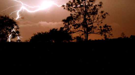 Les orages de retour dans le Rh&ocirc;ne, l'alerte orange d&eacute;clench&eacute;e en cours de nuit