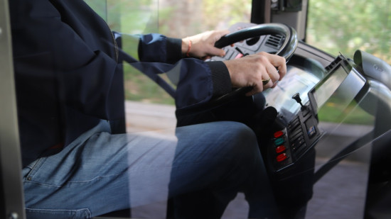 Lyon : il menace de "crever" un chauffeur de bus TCL apr&egrave;s un simple bonjour