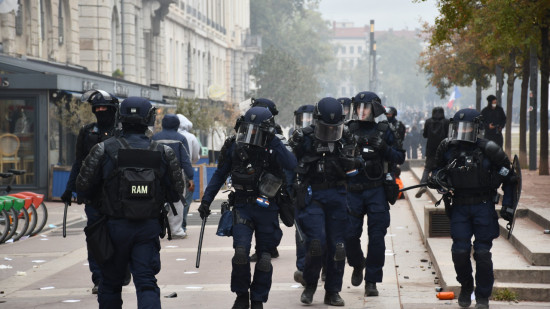 Lyon : une dizaine de pilleurs encore interpell&eacute;s dimanche