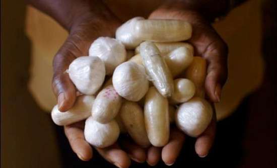 Arrêté avec plus de 430 grammes de cocaïne dans les poches