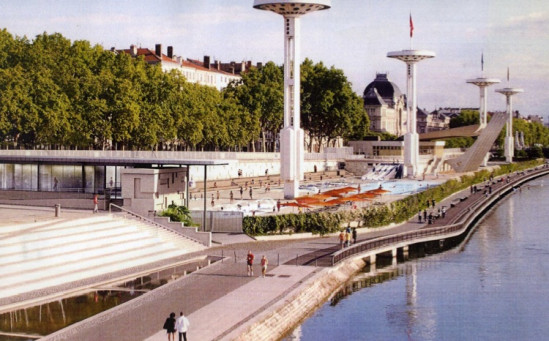 A la piscine d'été en plein hiver