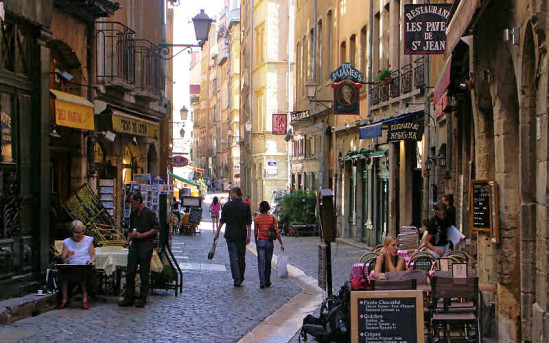 Vers une réglementation drastique sur la consommation d’alcool à Saint-Jean ?