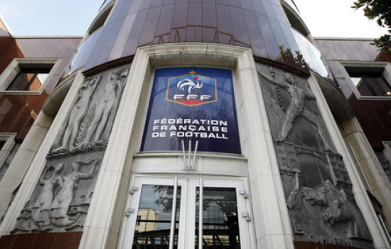 Chant anti-stéphanois: le Conseil de l'éthique se saisit du cas de l'OL Chant anti-stéphanois: le Conseil de l'éthique se saisit du cas de l'OL