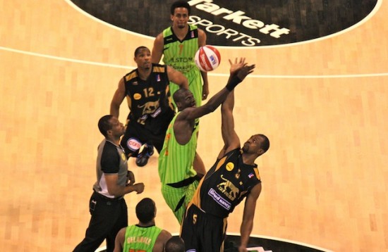 L&rsquo;ASVEL n&rsquo;est plus qu&rsquo;&agrave; une victoire de Bercy