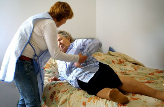 Aide à la personne menacée : la CGT Rhône-Alpes manifeste