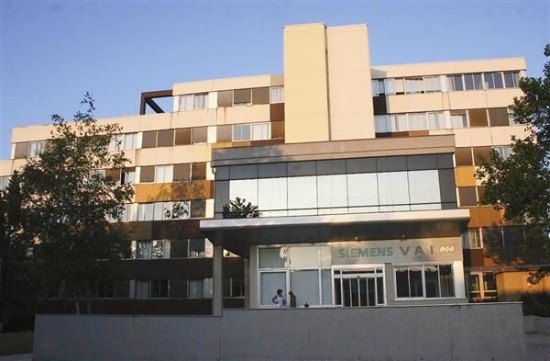  Deux dirigeants de Siemens toujours retenus dans la Loire