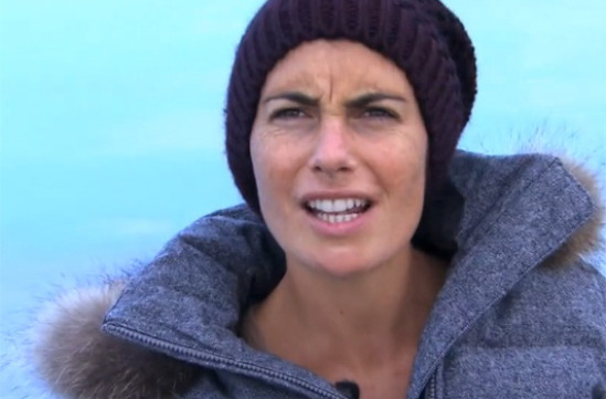 Alessandra Sublet chez Pierre Perret dimanche dans "Fais-moi une place"