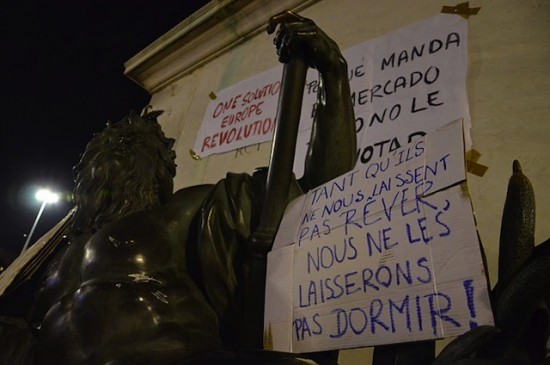 Le ras-le-bol espagnol relayé chaque soir place Bellecour (vidéo)