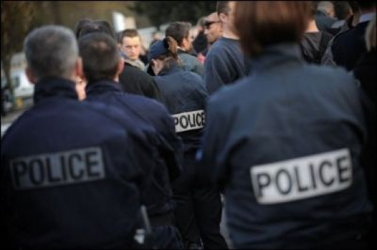 Un mort et deux blessés dans une fusillade entre familles