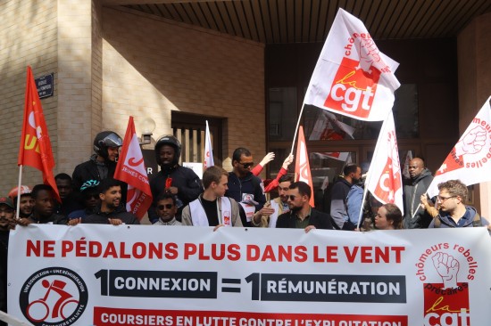 Coursiers Uber Eats : "Nous voulons plus de sécurité"