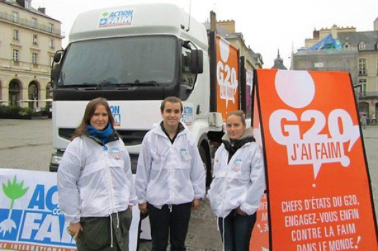 Un camion contre la faim lundi à Lyon