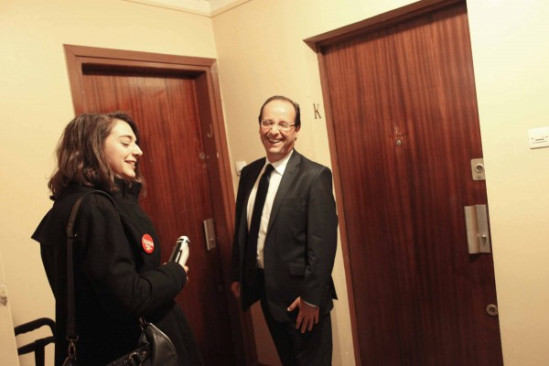 Les militants PS du Rhône colportent la bonne parole de François Hollande Les militants PS du Rhône colportent la bonne parole de François Hollande