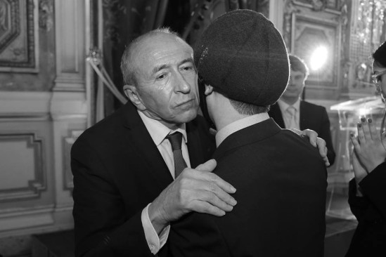 Marin décoré d'une médaille d'or par Gérard Collomb