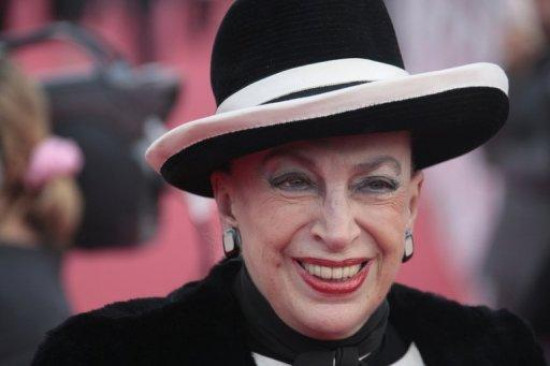 Le comité Miss France en Rhône-Alpes lâche Geneviève de Fontenay