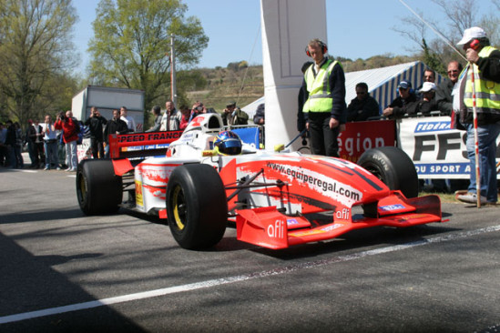 Décès du pilote lyonnais Lionel Régal