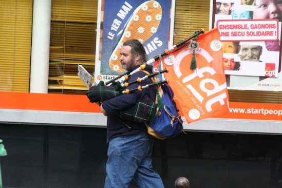 Défilé du 1er mai moins suivi cette année Défilé du 1er mai moins suivi cette année