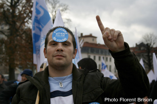 8 500 policiers manifestent Place Bellecour 8 500 policiers manifestent Place Bellecour