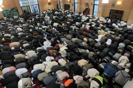 Le débat sur la laïcité de l’UMP inquiète la communauté musulmane Le débat sur la laïcité de l’UMP inquiète la communauté musulmane