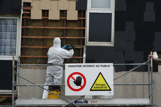 Le procès des victimes de l'amiante se déplace à Lyon