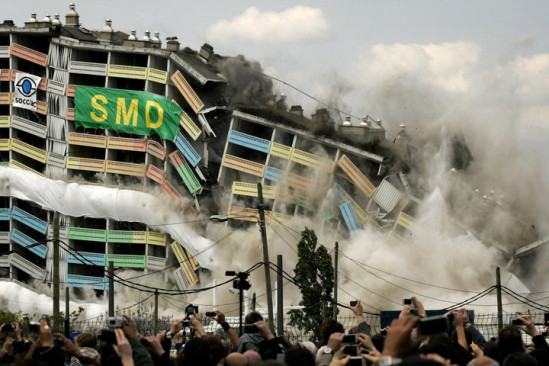 Lyon : la dernière barre des Mille de la Duchère sera démolie le 2 juillet