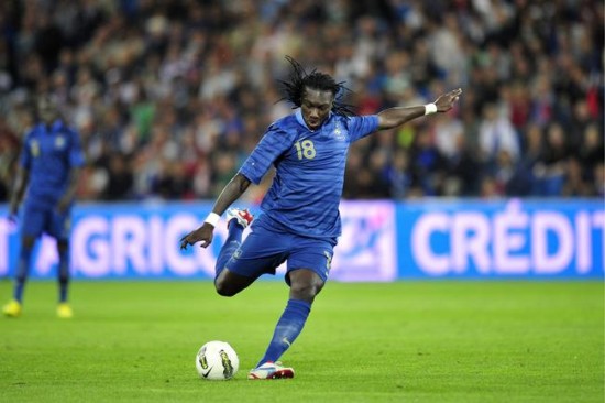 Bafé Gomis offre la victoire à l'Equipe de France - VIDEO