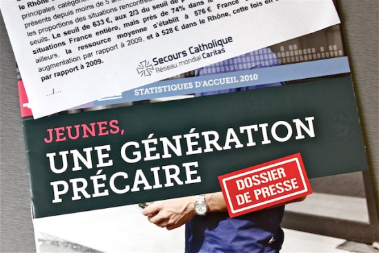 Les jeunes victimes de la pauvreté dans le Rhône