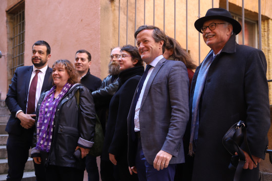 La Commission d'enquête sur la lutte contre les groupuscules d'extrême droite en déplacement dans le Vieux Lyon