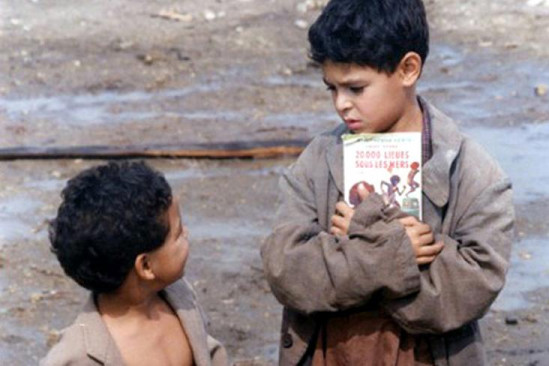 Le réalisateur du Gone du Chaâba accusé d'attouchements par Adèle Haenel Le réalisateur du Gone du Chaâba accusé d'attouchements par Adèle Haenel