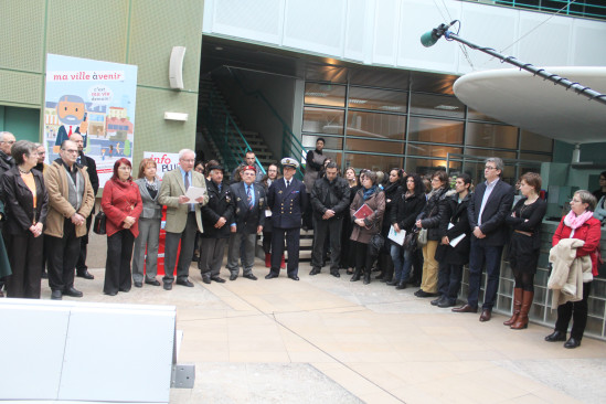 Meyzieu rend hommage à Mohamed Legouad